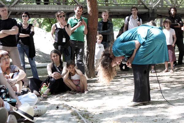 ERNA OMARSDOTTIR - 2009-05-30 - PARIS - Parc de la Villette - 